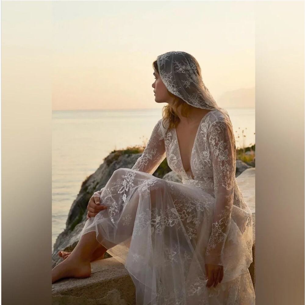 New BHLDN Riki Dalal Joan Illusion V-Neck Long-Sleeve Lace Wedding Gown Size 12 - Picture 3 of 14